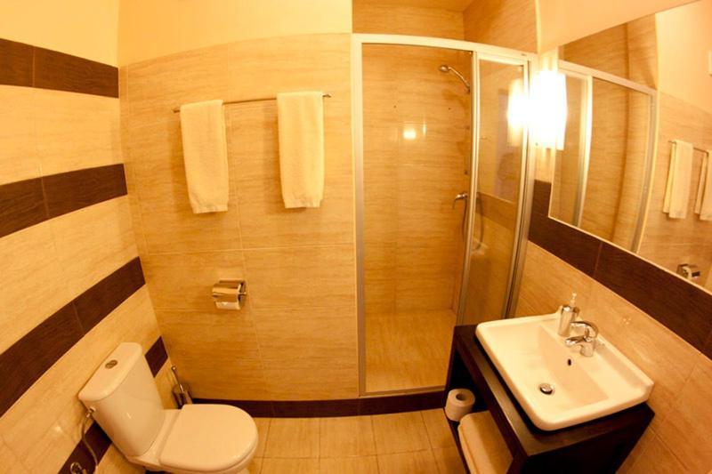 BedRooms 3 Maja 15A Łódź Exterior foto